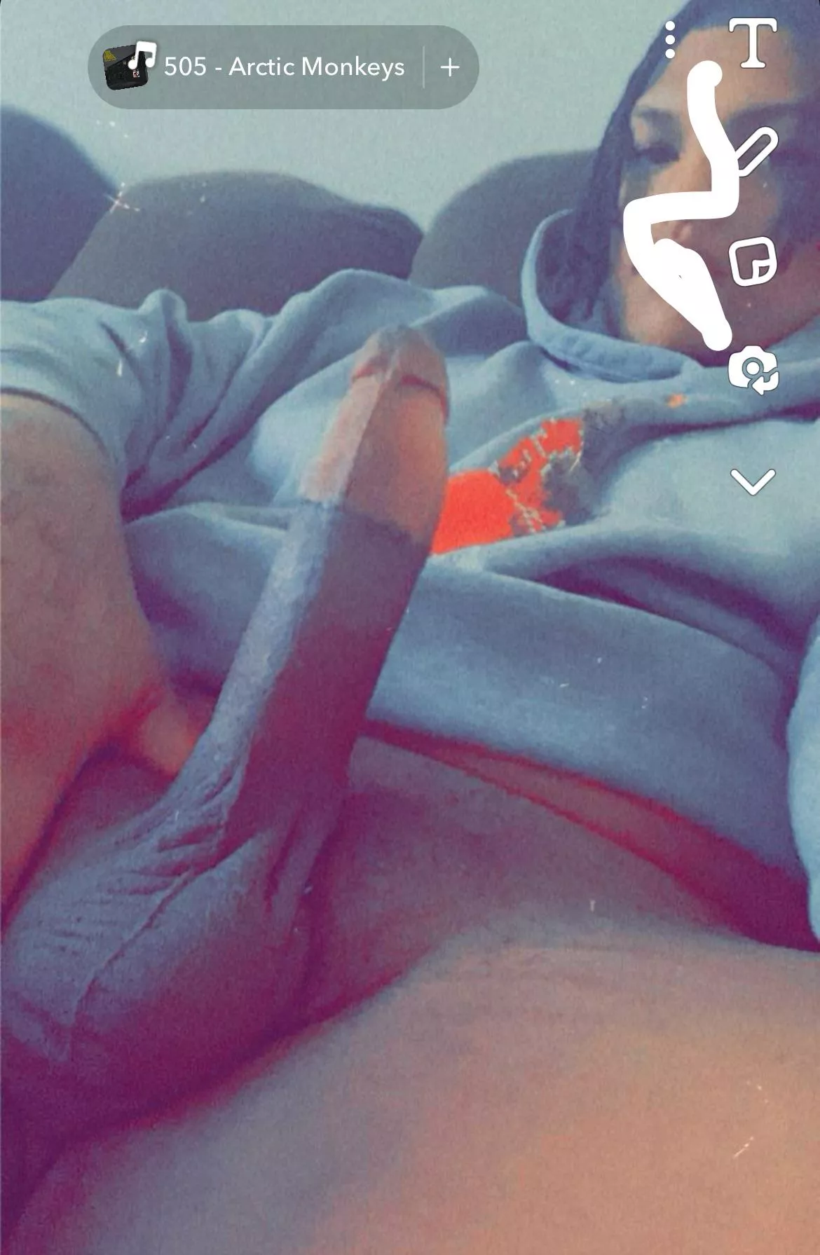 I like my fat cock rode until I explode ..any takers?