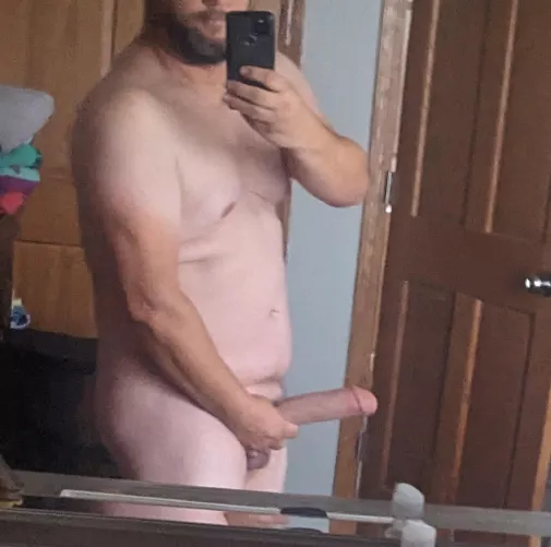 Now that my account seems stable again I’ll post more pics. The thunderstorms always make me want to fill some pussy and long stroke her slowly