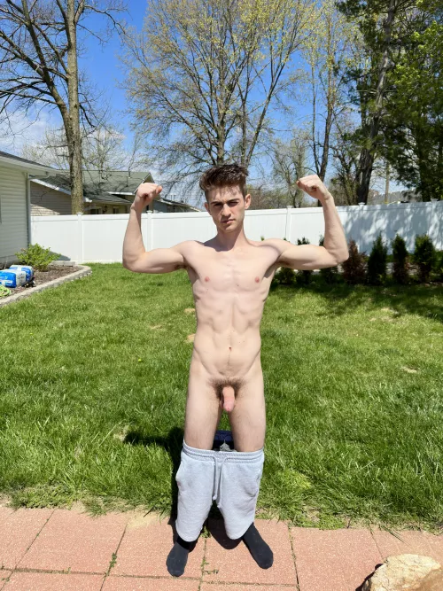 Sun's out, got all 3 guns out 😏 [22]