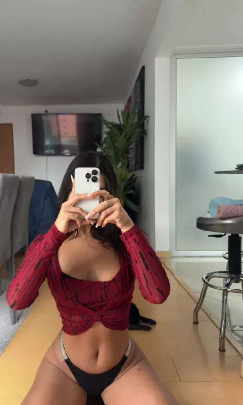 Wanna snack on this slut?