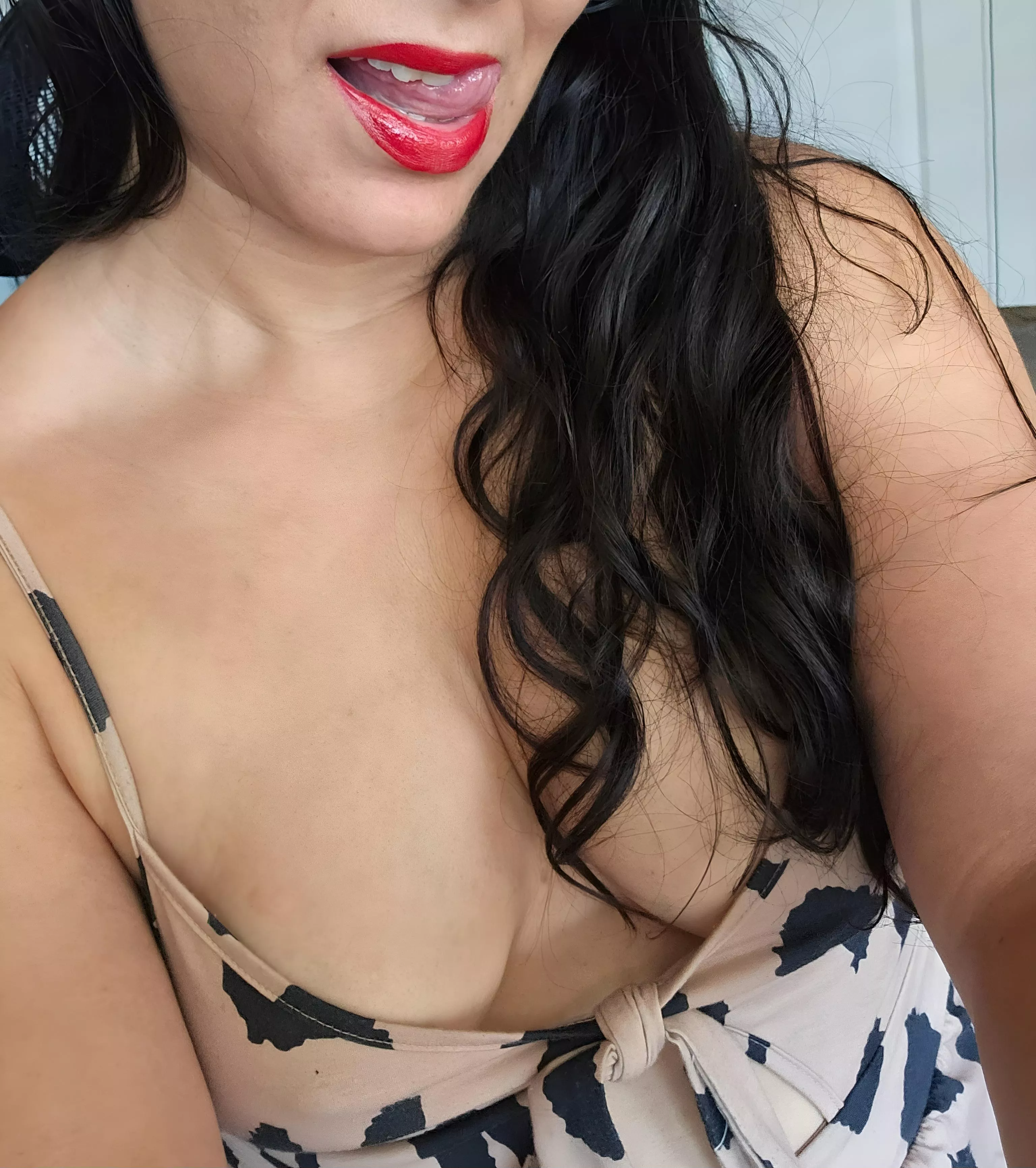 Where should I spread my lipstick 