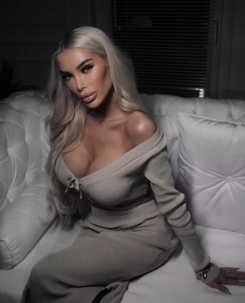 Wife material or girl to bang?