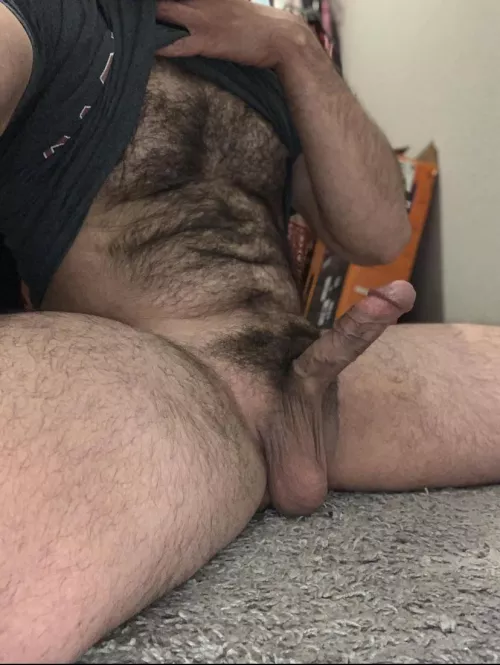 Would love to get milked ;) [33]