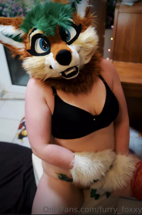 Angel or Devil? Can you guess? I´m looking sooo innocent...