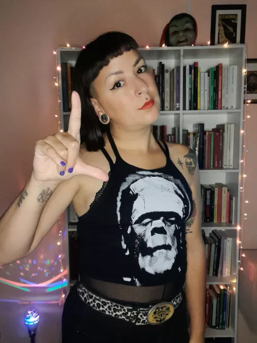 baby dick can't sleep and wants to play with mommy until he's cum