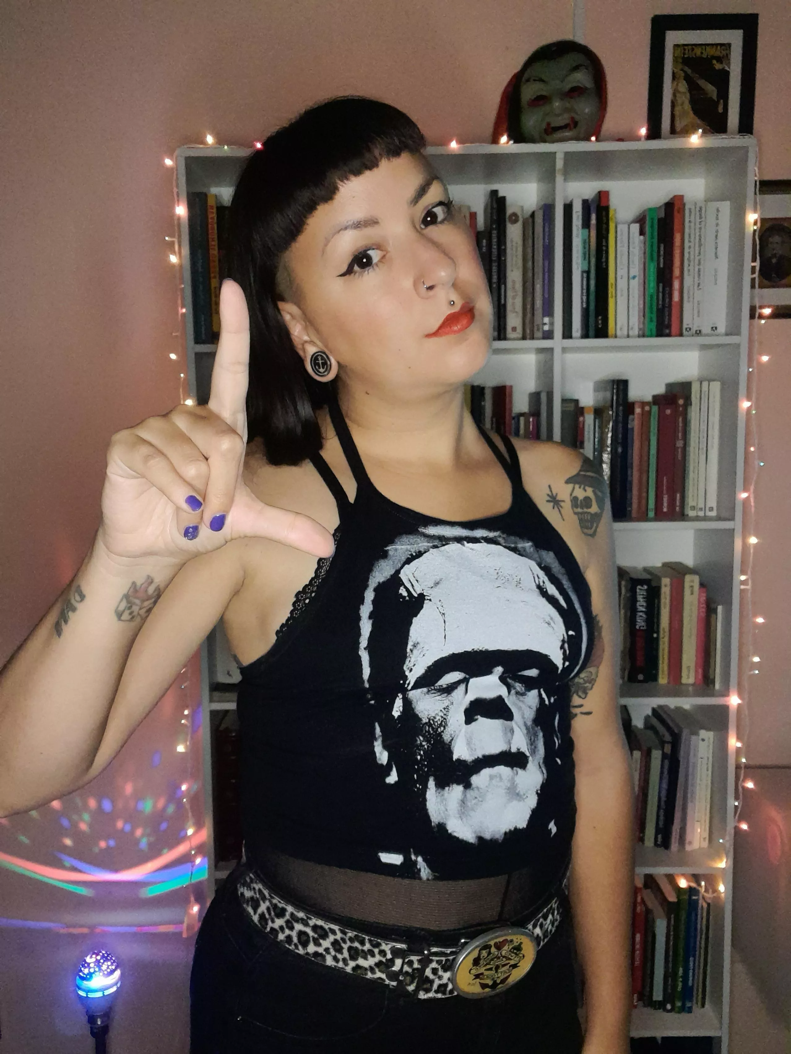 baby dick can't sleep and wants to play with mommy until he's cum