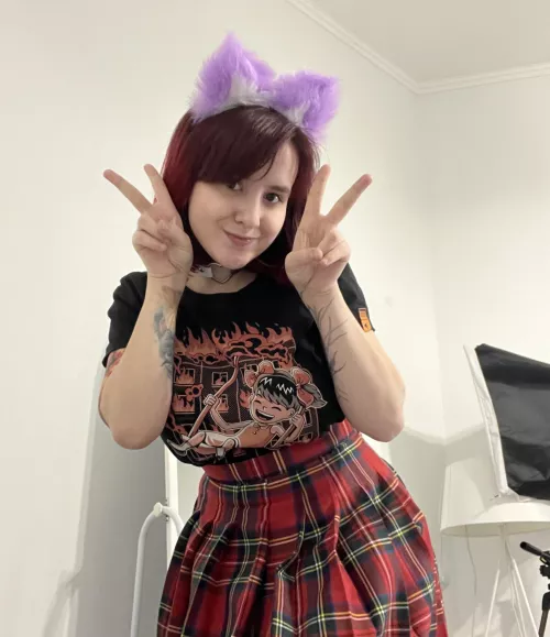 can I meow on your ears?