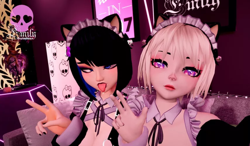 Emy and Nia are back together, join us ✌️ https://chaturbate.com/emyliveshow