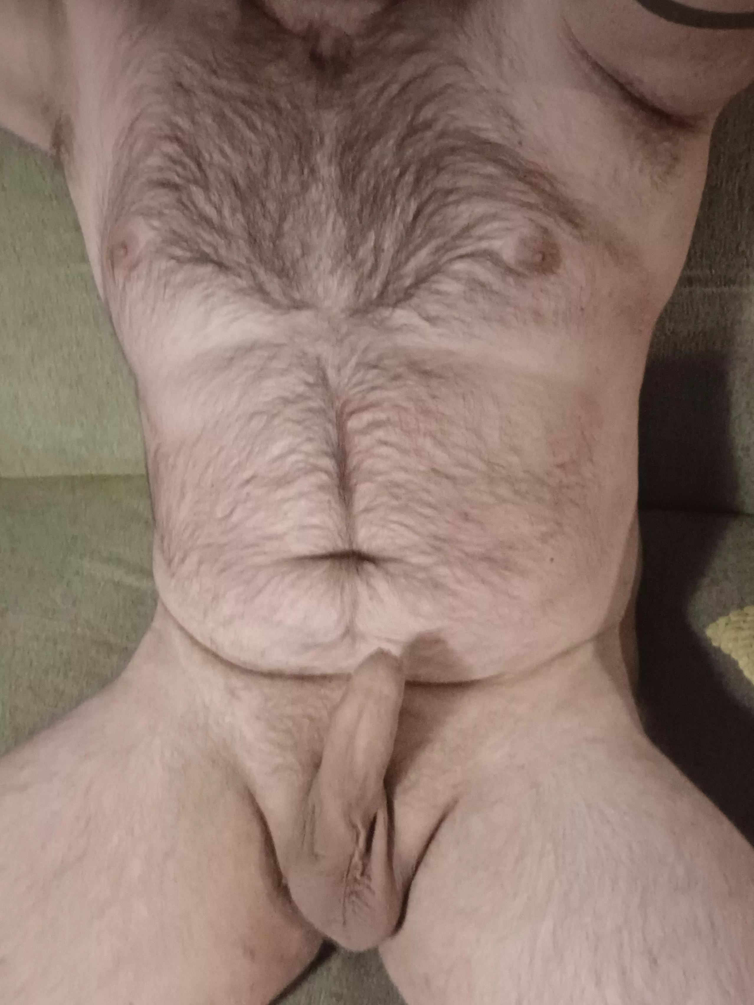 Good evening any one up for some middle of the week fun. You see i already am 🤭