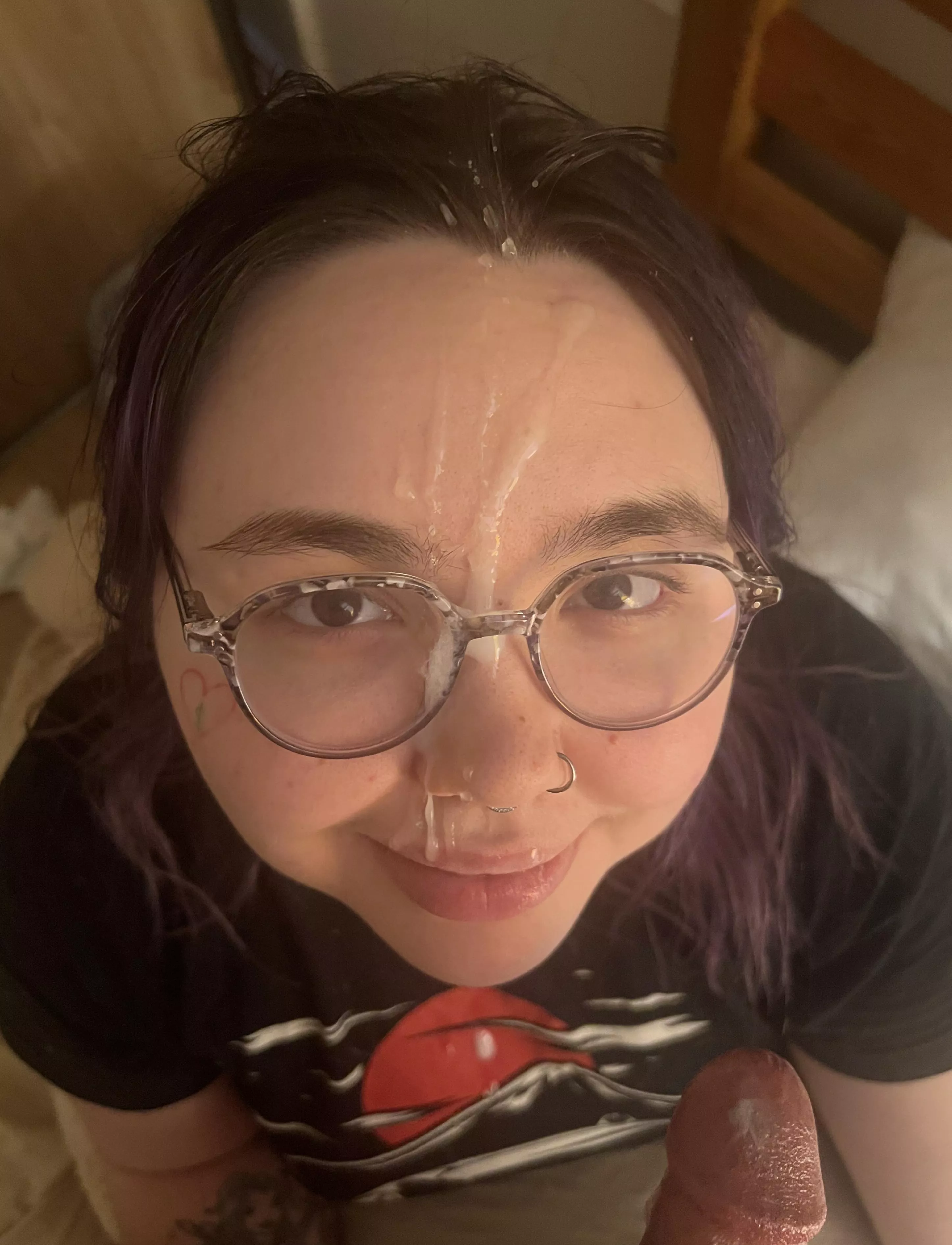 I love it when my face is thickly covered with warm cream