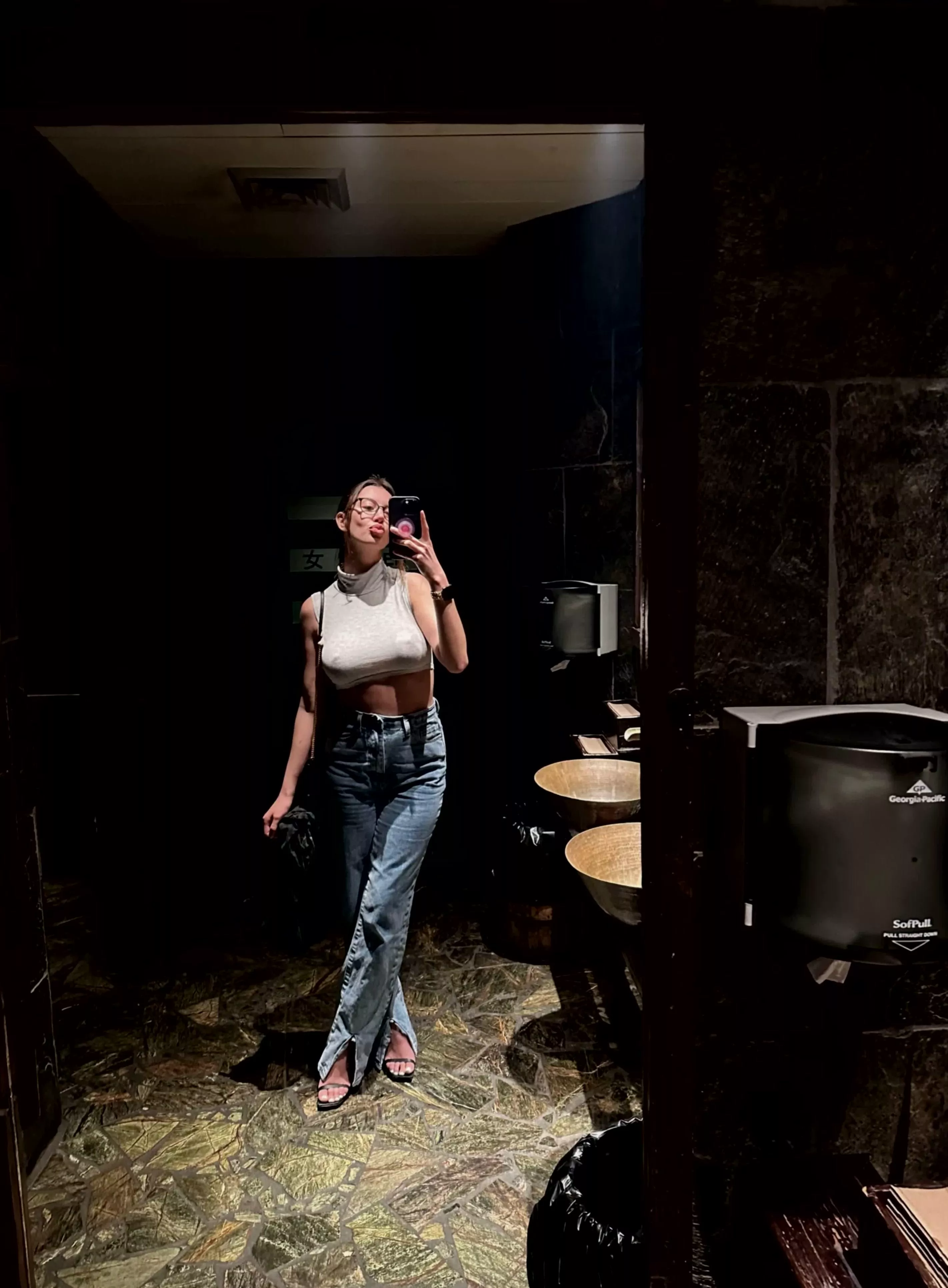 I love what I'm wearing tonight, and I bet you do too.