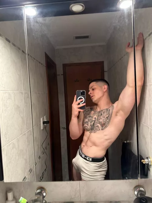 I need a wet mouth on my wet tip 🤤