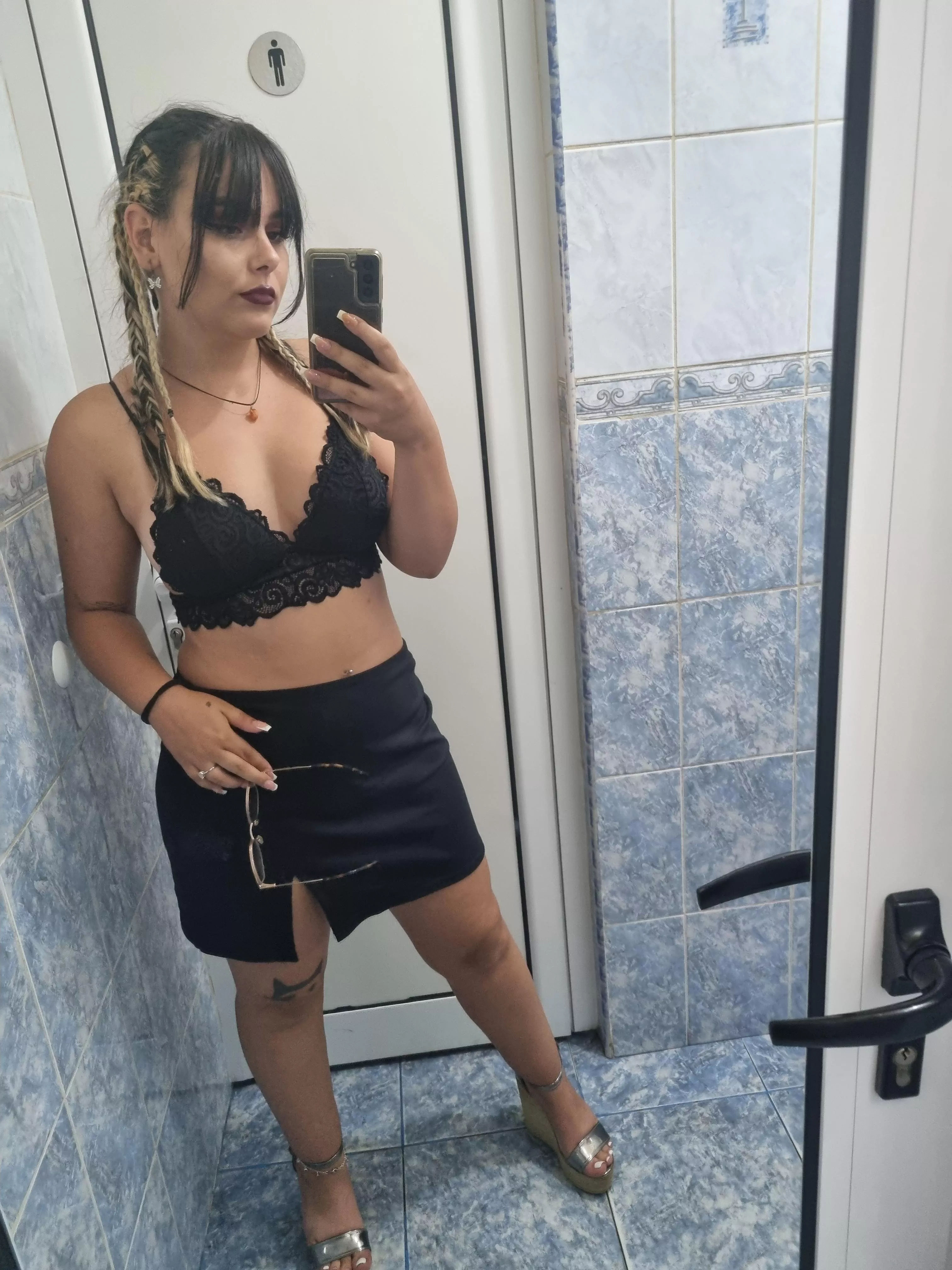 I want you to fuck me in front of this mirror