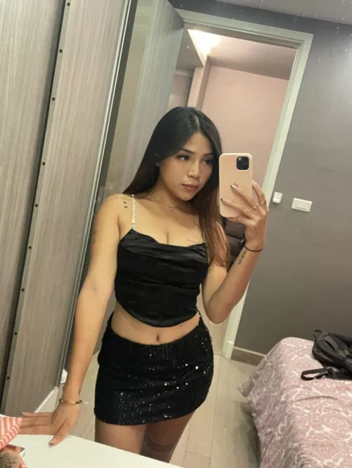 My naughty side can’t stay hidden for long 😛