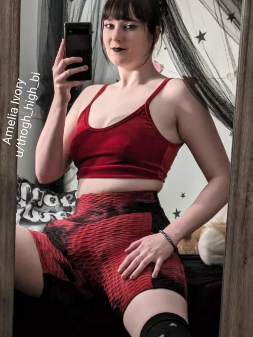 Need a workout buddy? I'll push you to your limits 😉