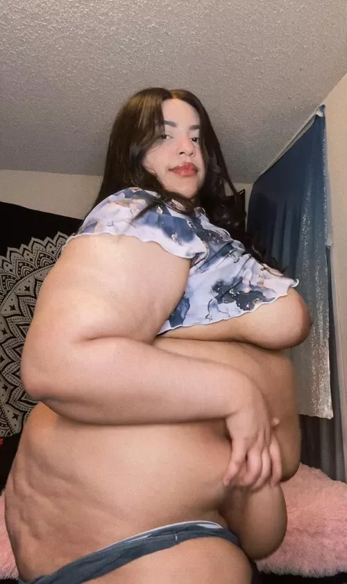 Nice lil apron for your face 😝