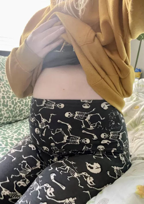 Really stretched out my leggings with this stuffing! 😳