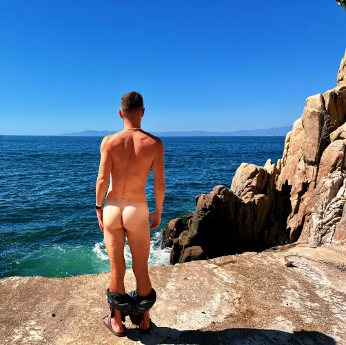 Summer ready. Bring on this sunshine ☀️