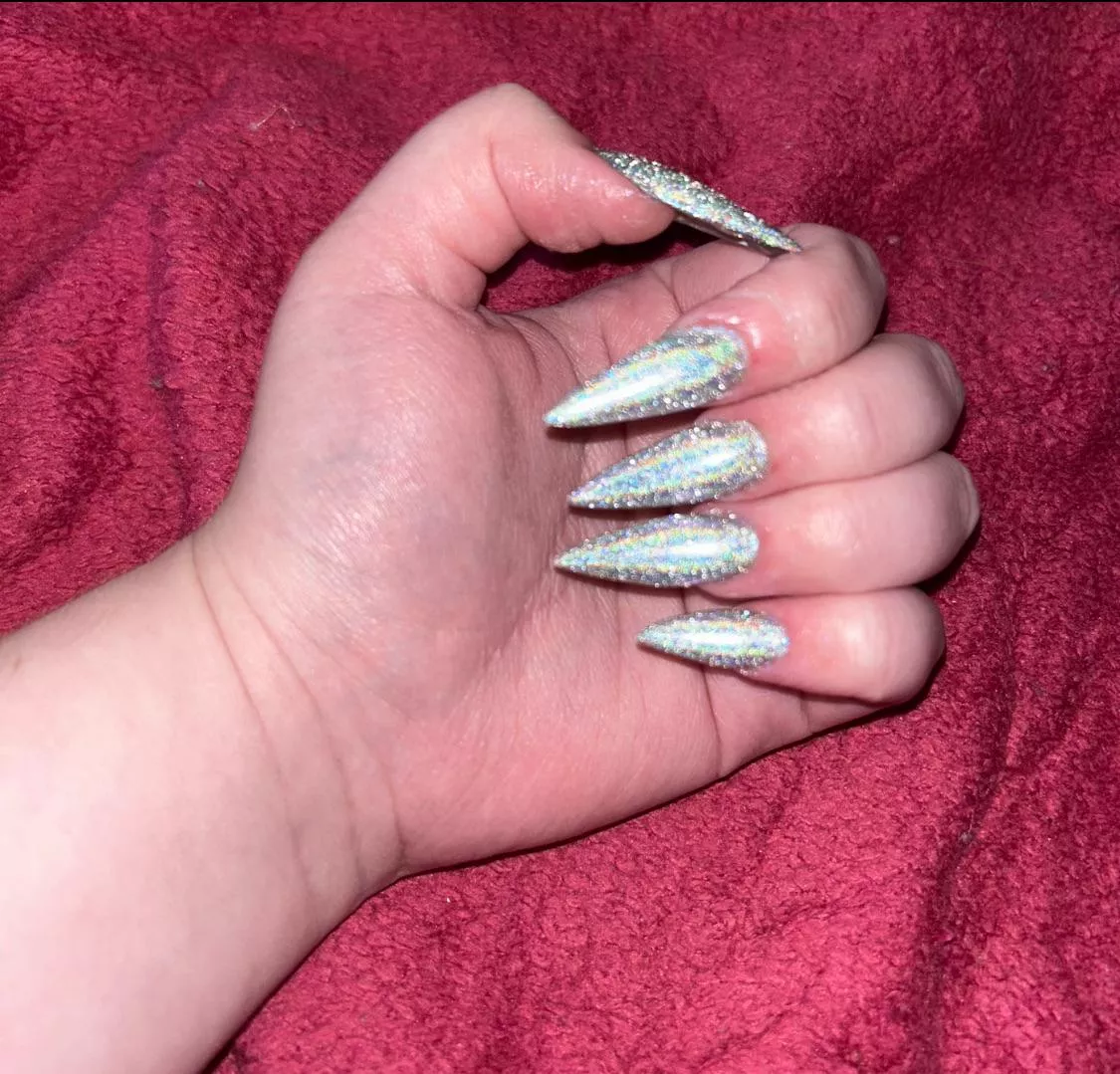 The brighter the nails, the badder the bitch