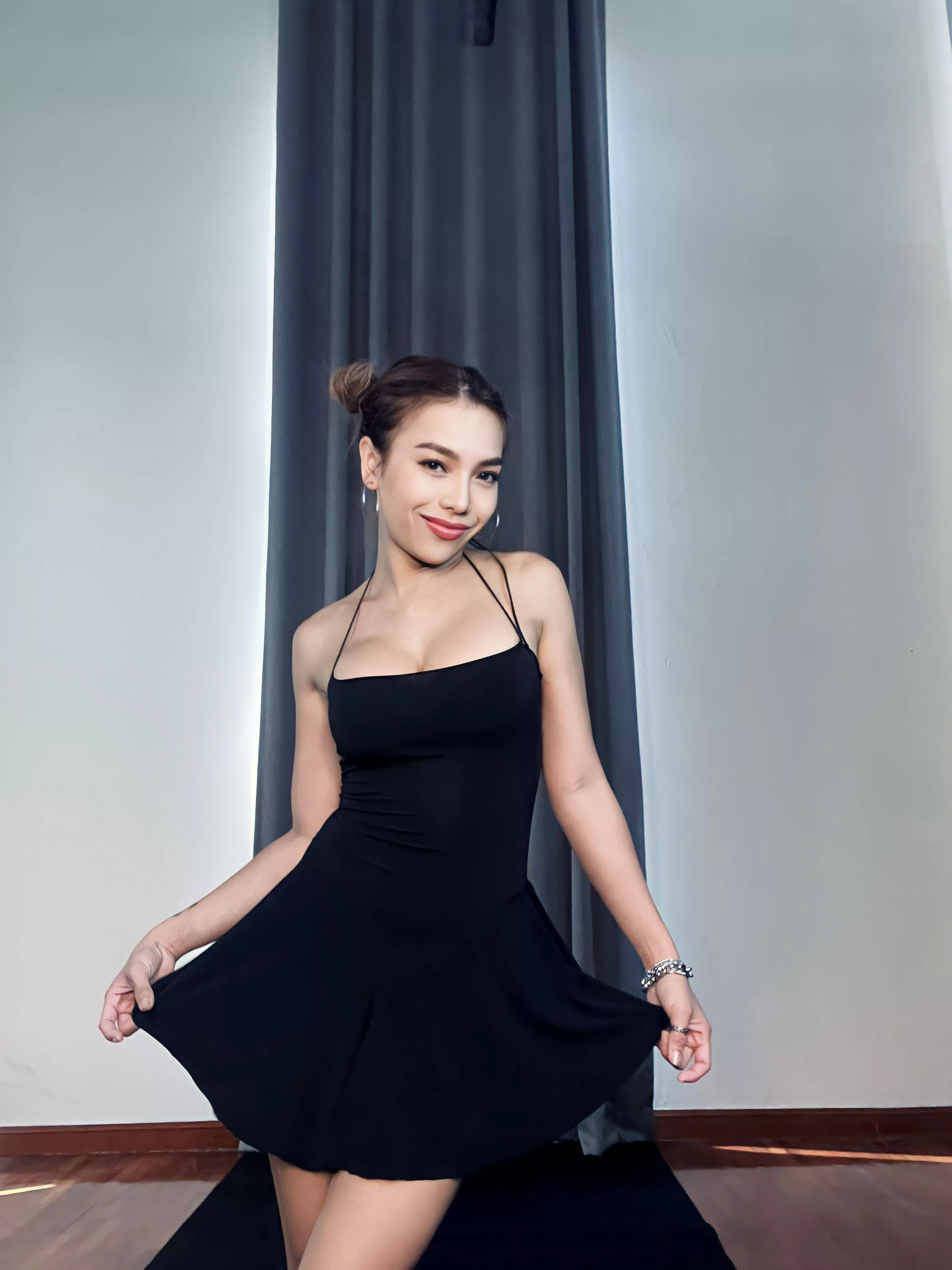 Wish I had a guy who enjoyed me dressing like a slut