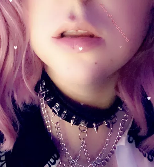 would you put my sissy lips to good use?😋🥰