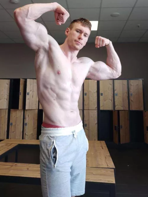 Classic pose in the locker room.