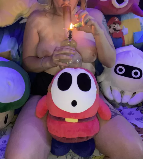 Cum play with us, I won’t be shy ;)