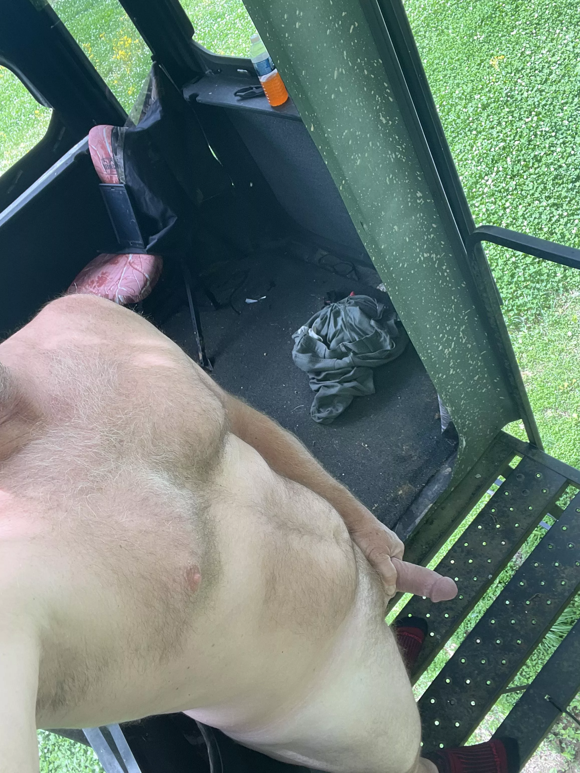 Do you like wildlife photography? Meet dad (56) at the blind