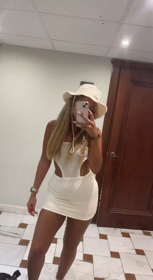 Does white suit me?🤍