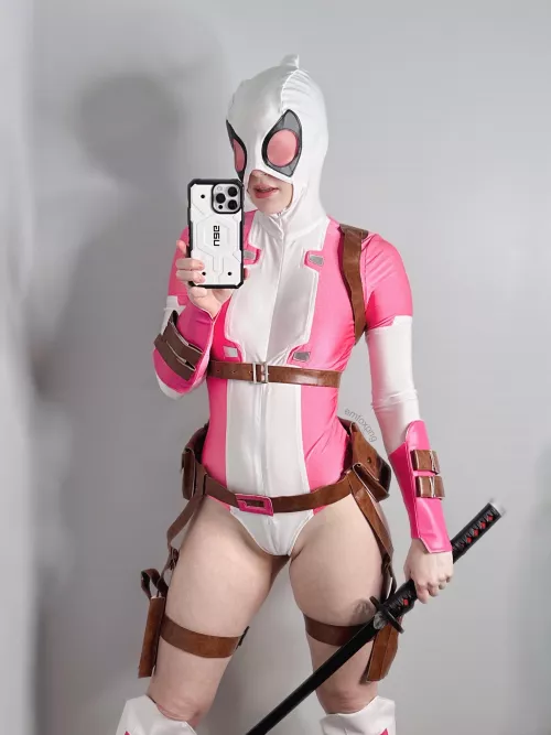 Emfoxpng as Gwenpool