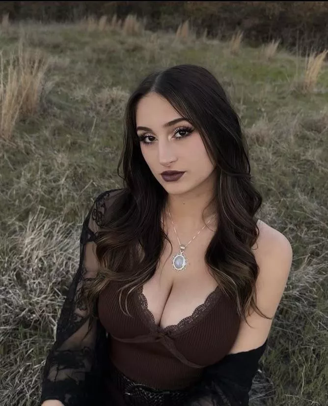 Every post she makes 🥵