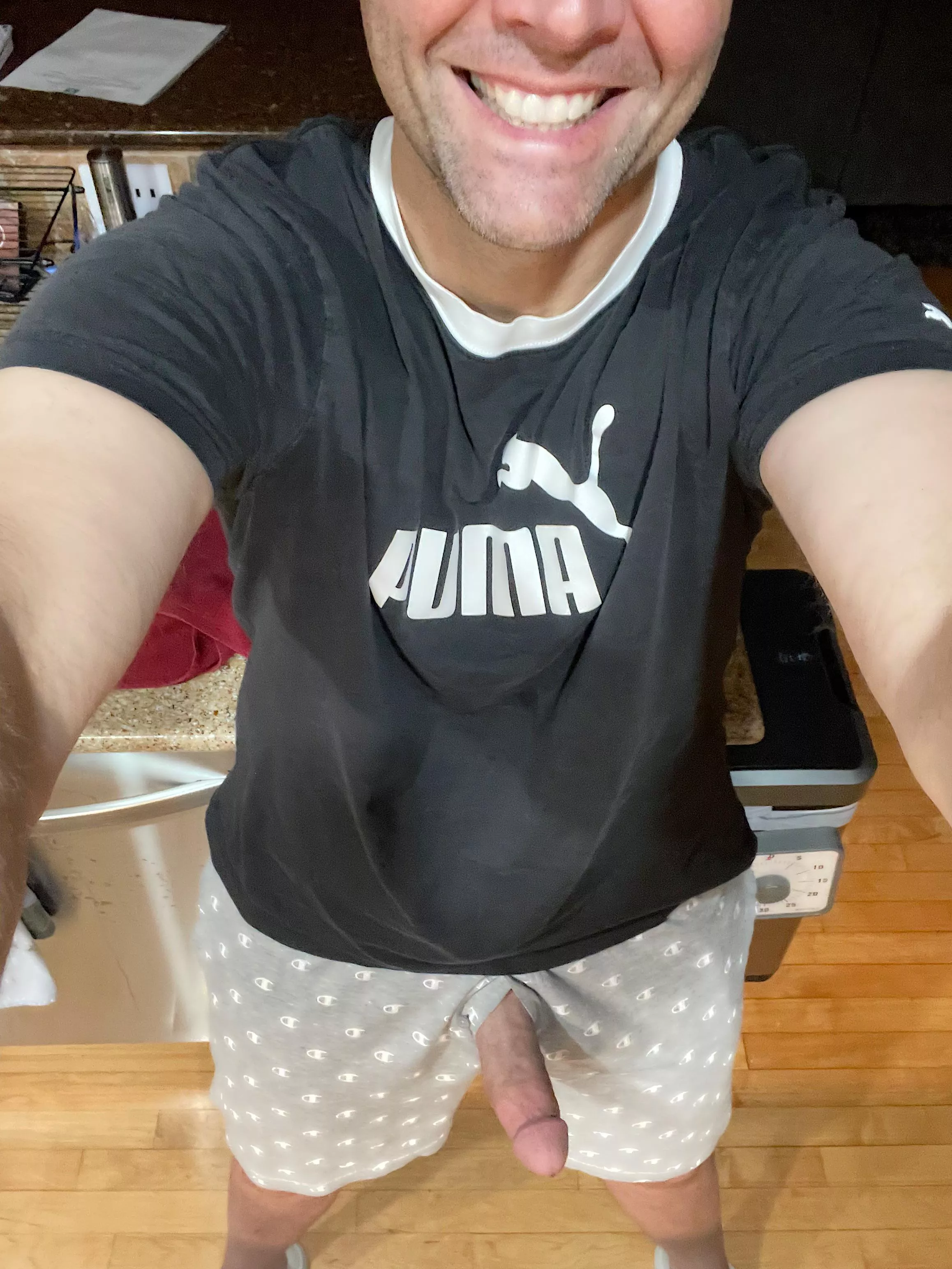 Give daddy a big hug. [46]