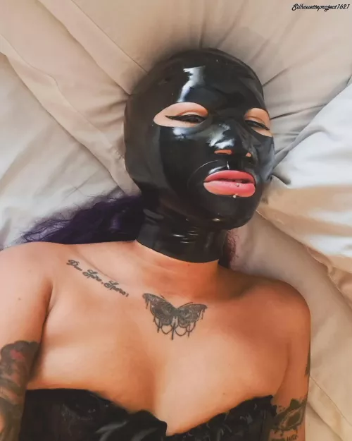 Hooded in bed, the best feeling 