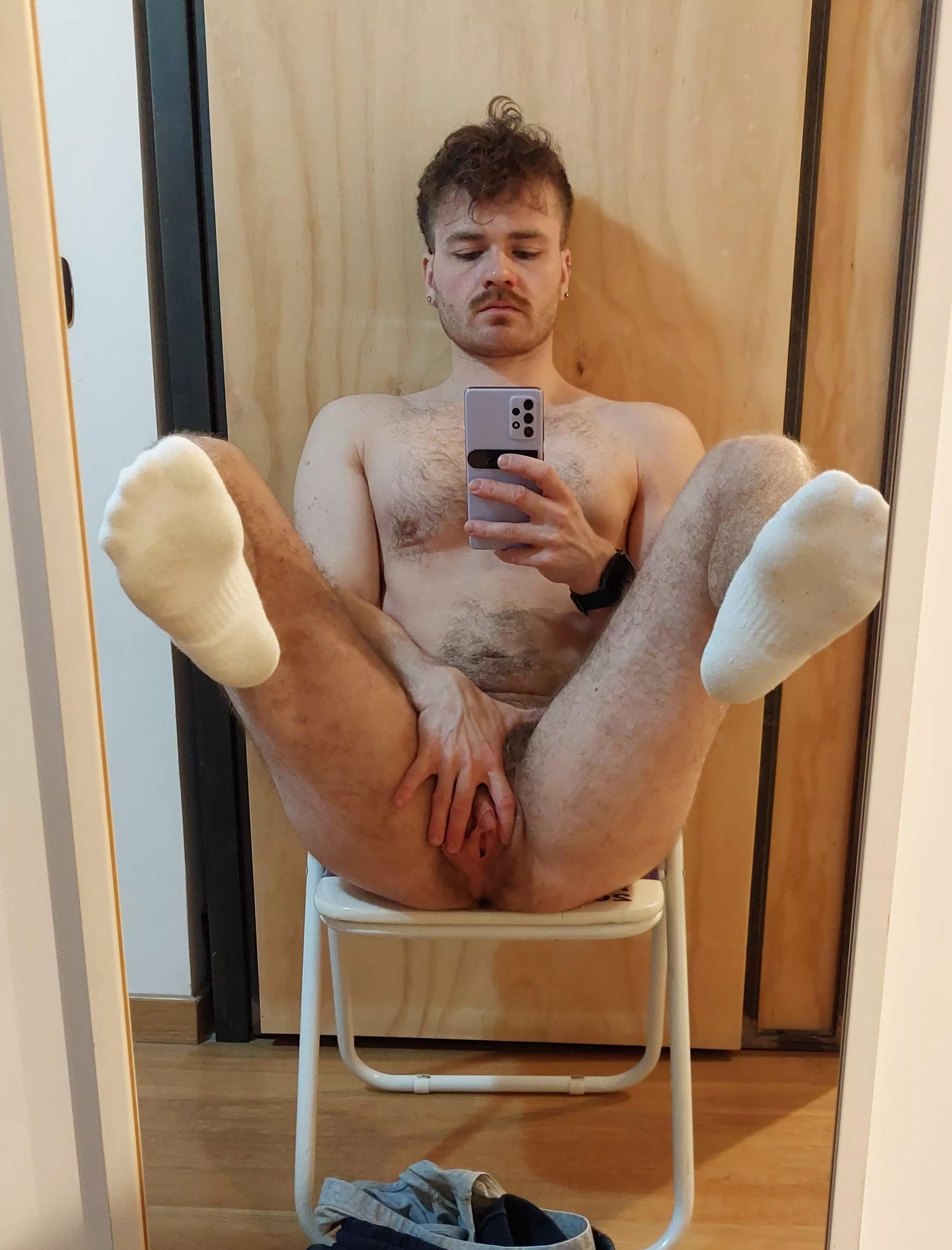 I haven't showered yet, want to clean me with your tongue?😈