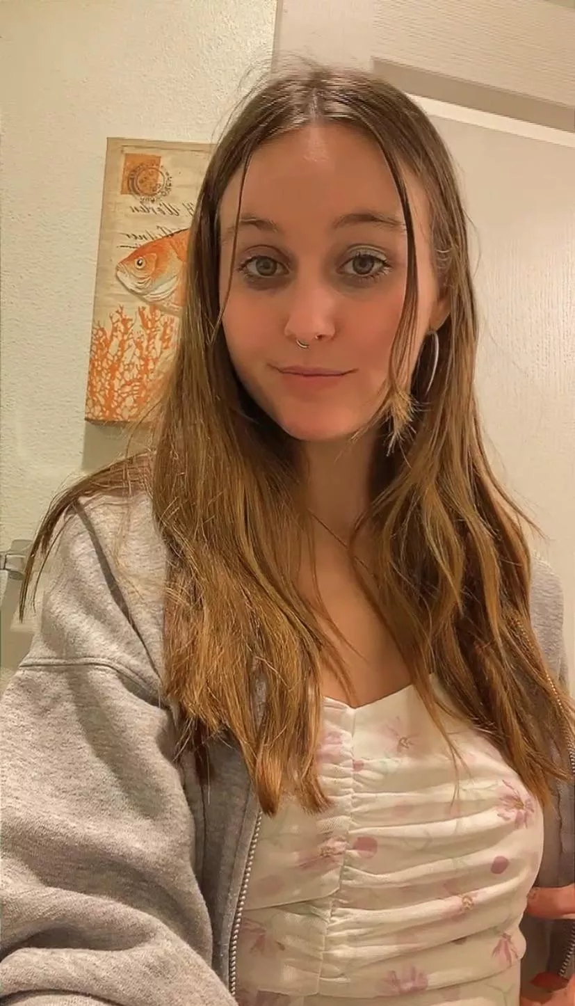 I love freeing my petite chest 