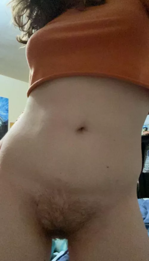 let me put my hairy pussy on your face please :) 