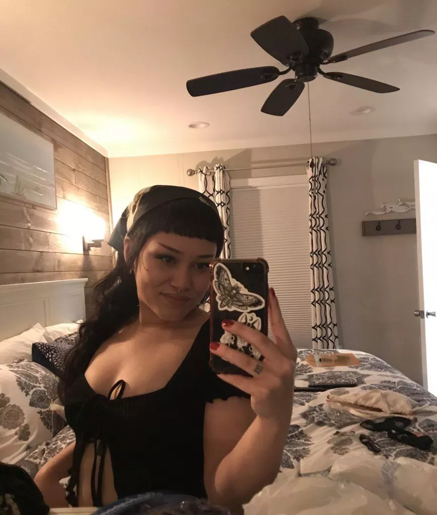 why am I so cute in this 🎀