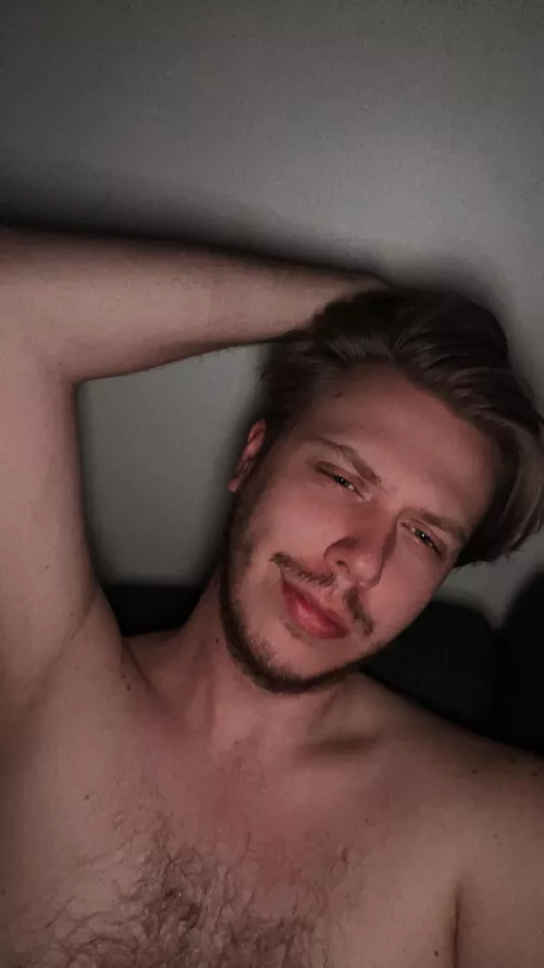 Why it is so hard to get new friends these days?