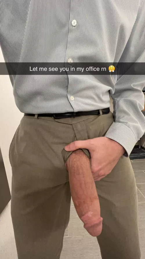 You heard your boss 😤 better listen to em 