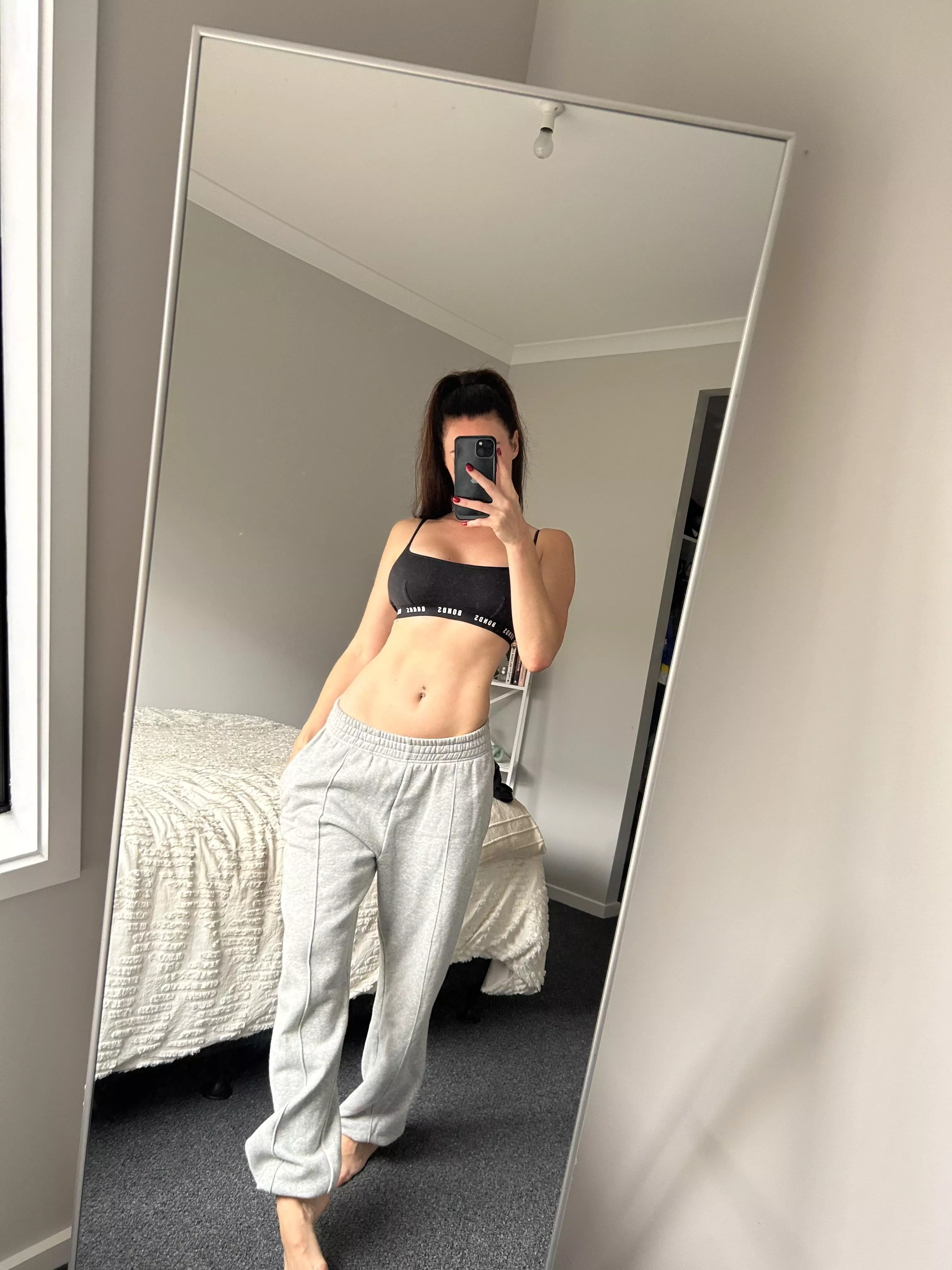 Follow me @annaannas_91