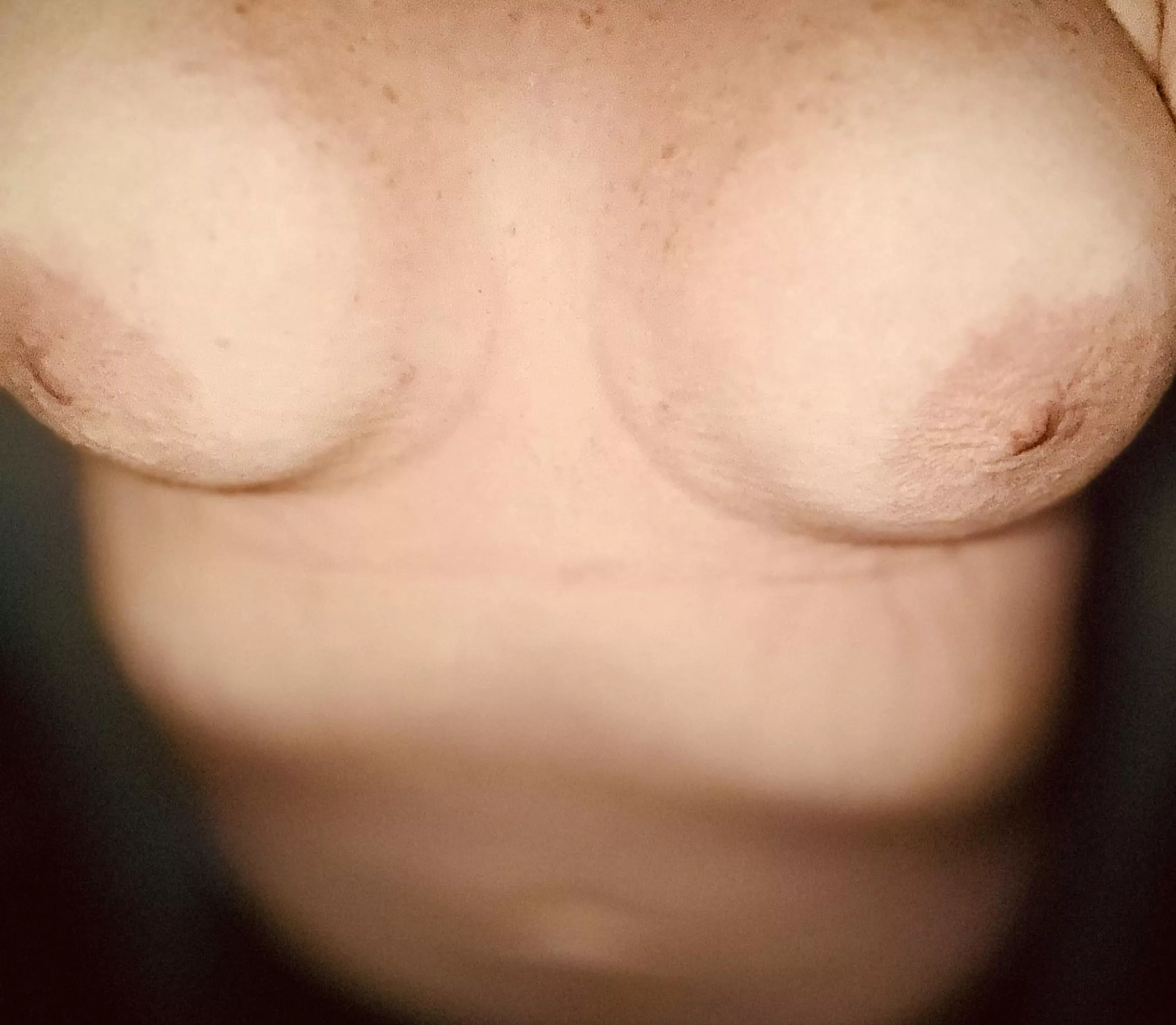 Have lunch with me😏