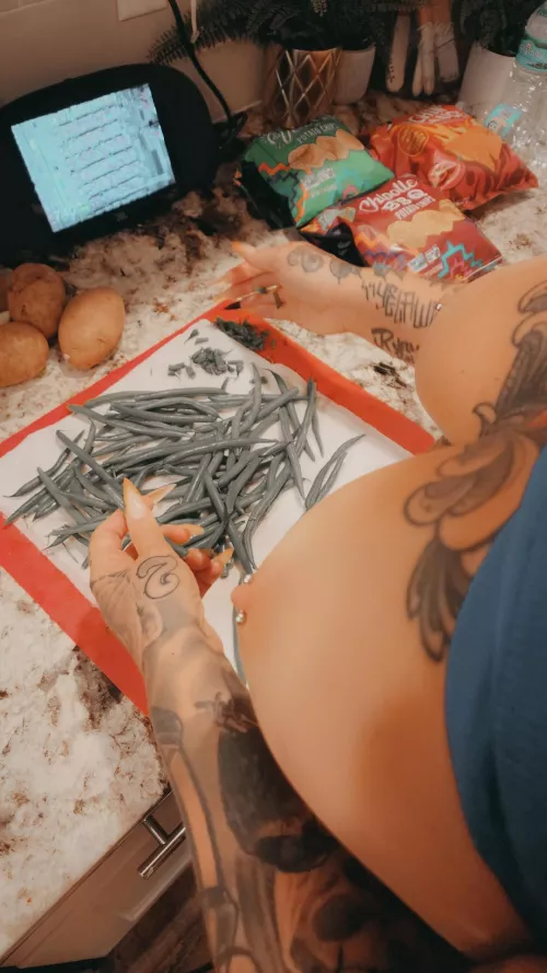 I Love Fresh Green Beans and Titties