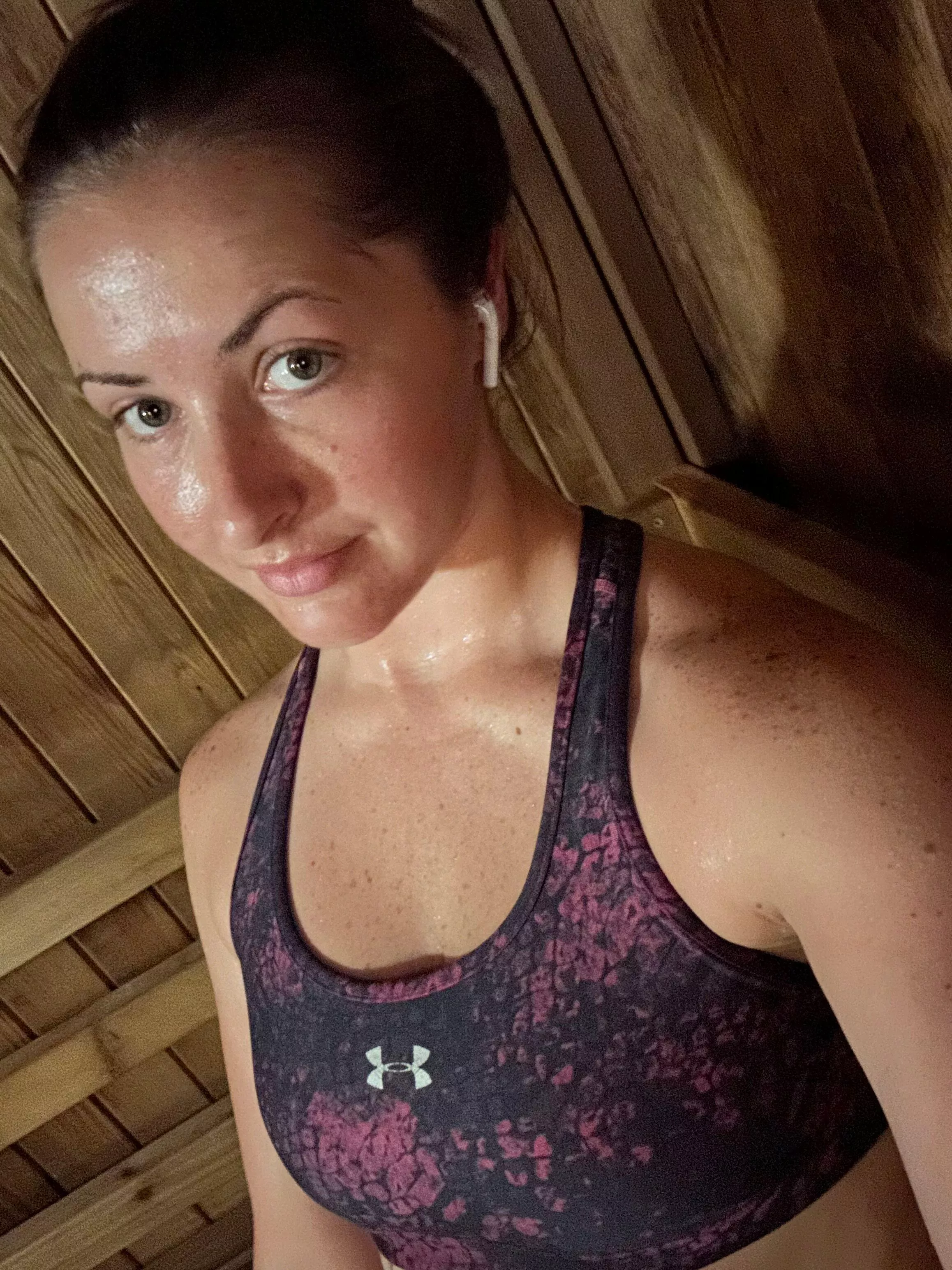 I'd love to have a sweaty sauna sesh together