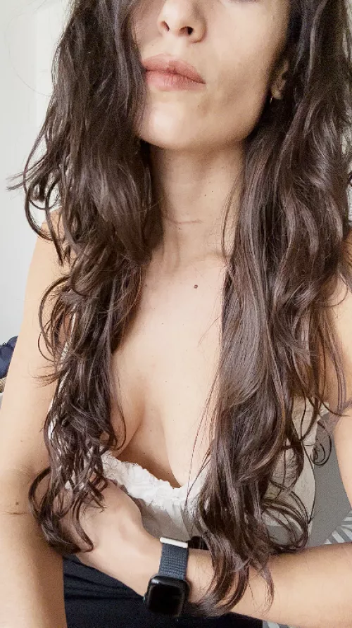 I'll be a perfect gf to a gamer