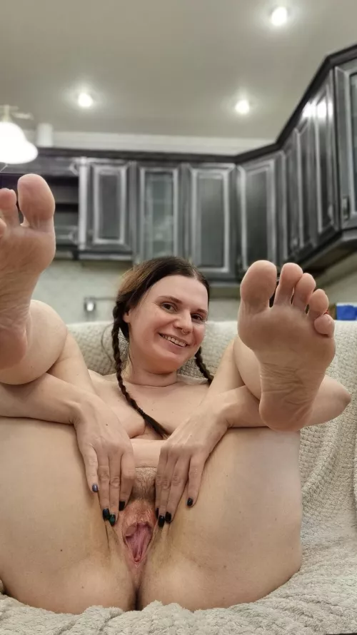 I'm a naughty girl, admit it - come and take me now