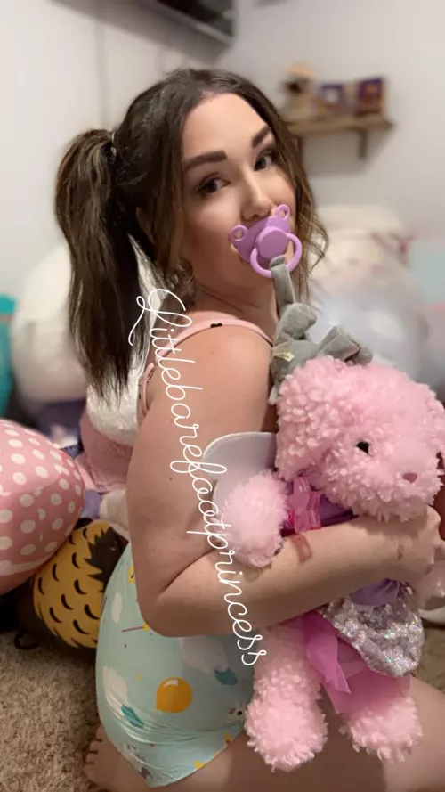 Keep me company dis weekend? 🥺👉🏻👈🏻