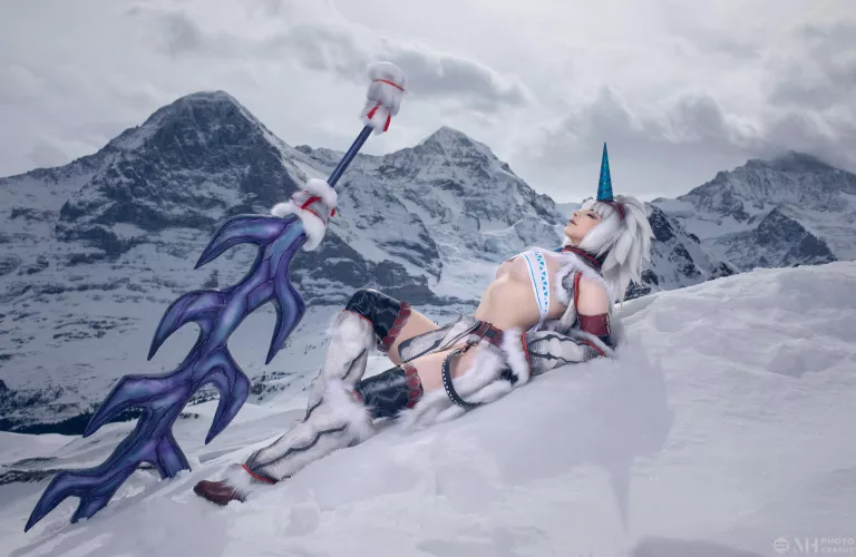 Kirin (Monster Hunter) by Mikomi Hokina