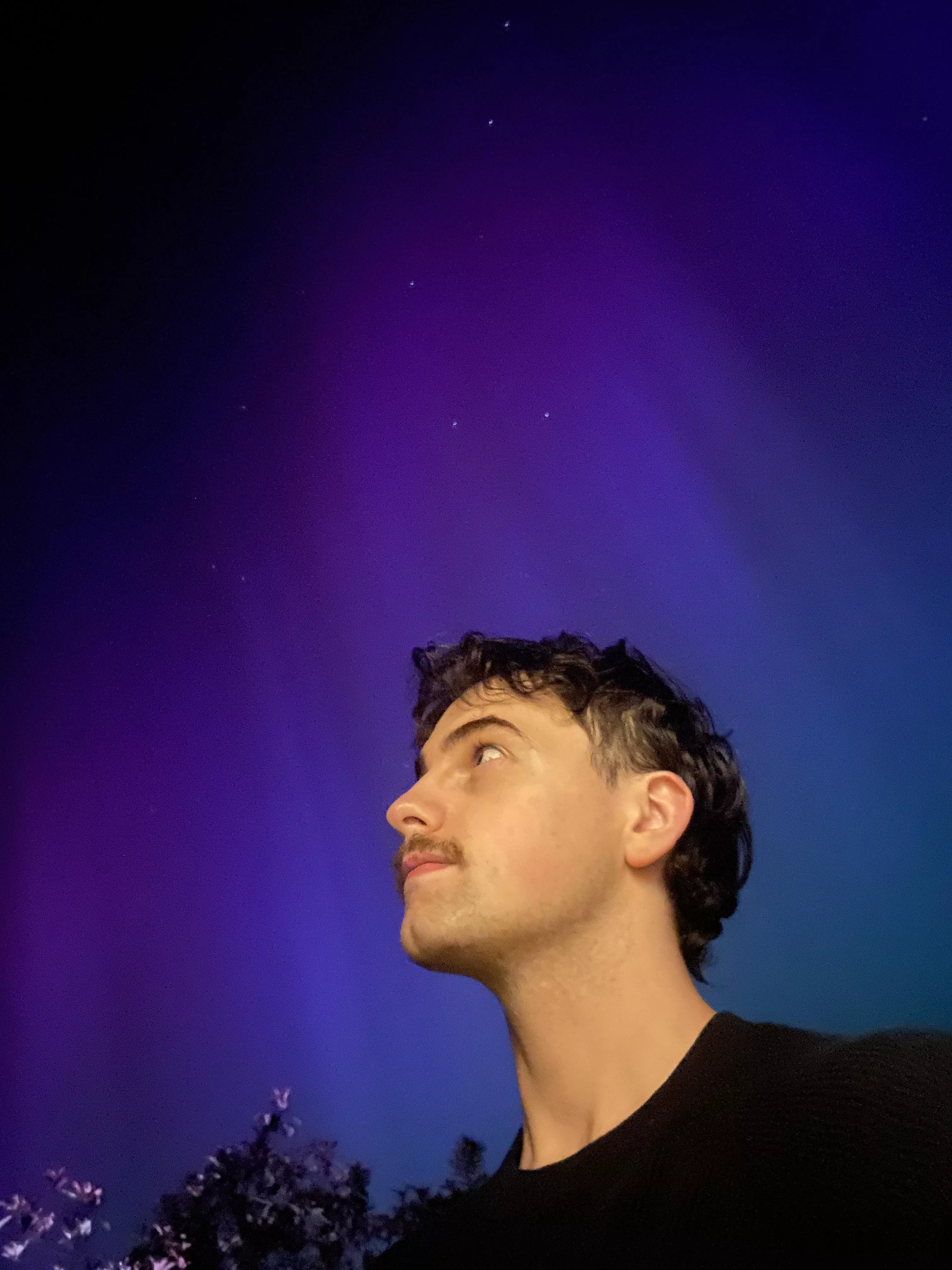 (m25) the sky in the UK was so pretty tonight 