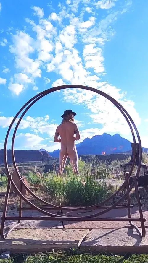 Morning coffee in the sunshine 