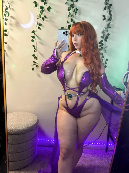 My Starfire cosplay (self)